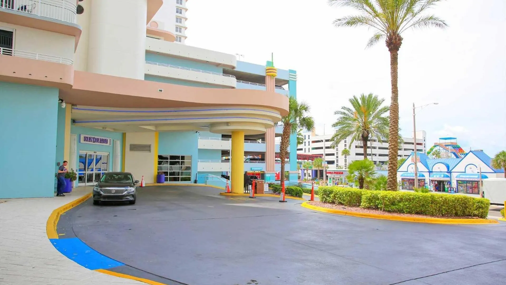 Luxury 17Th Floor 1 Bedroom Condo Direct Oceanfront Wyndham Ocean Walk Resort Daytona Beach | 1708 Nyaraló